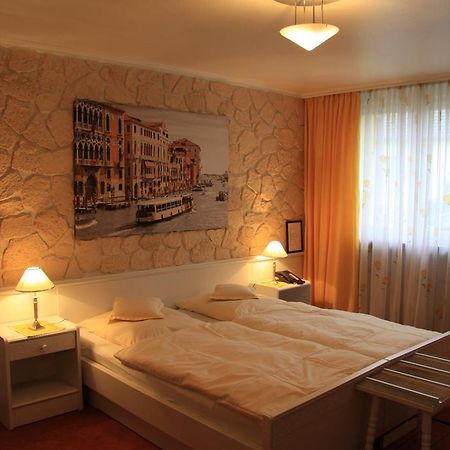Hotel Die Post Offenbach am Main Cameră foto